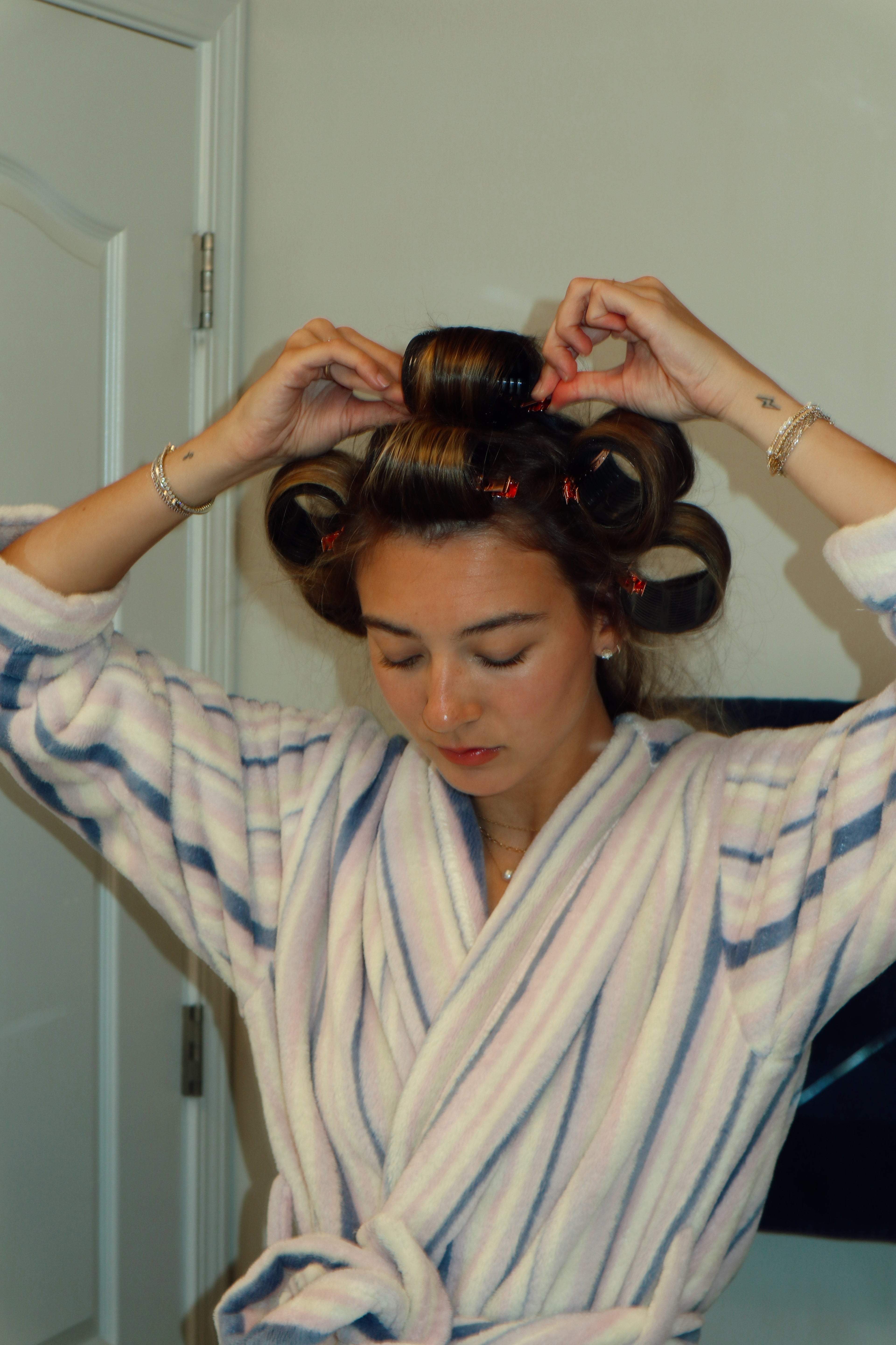 Blow Dry Rollers and Styling Clips