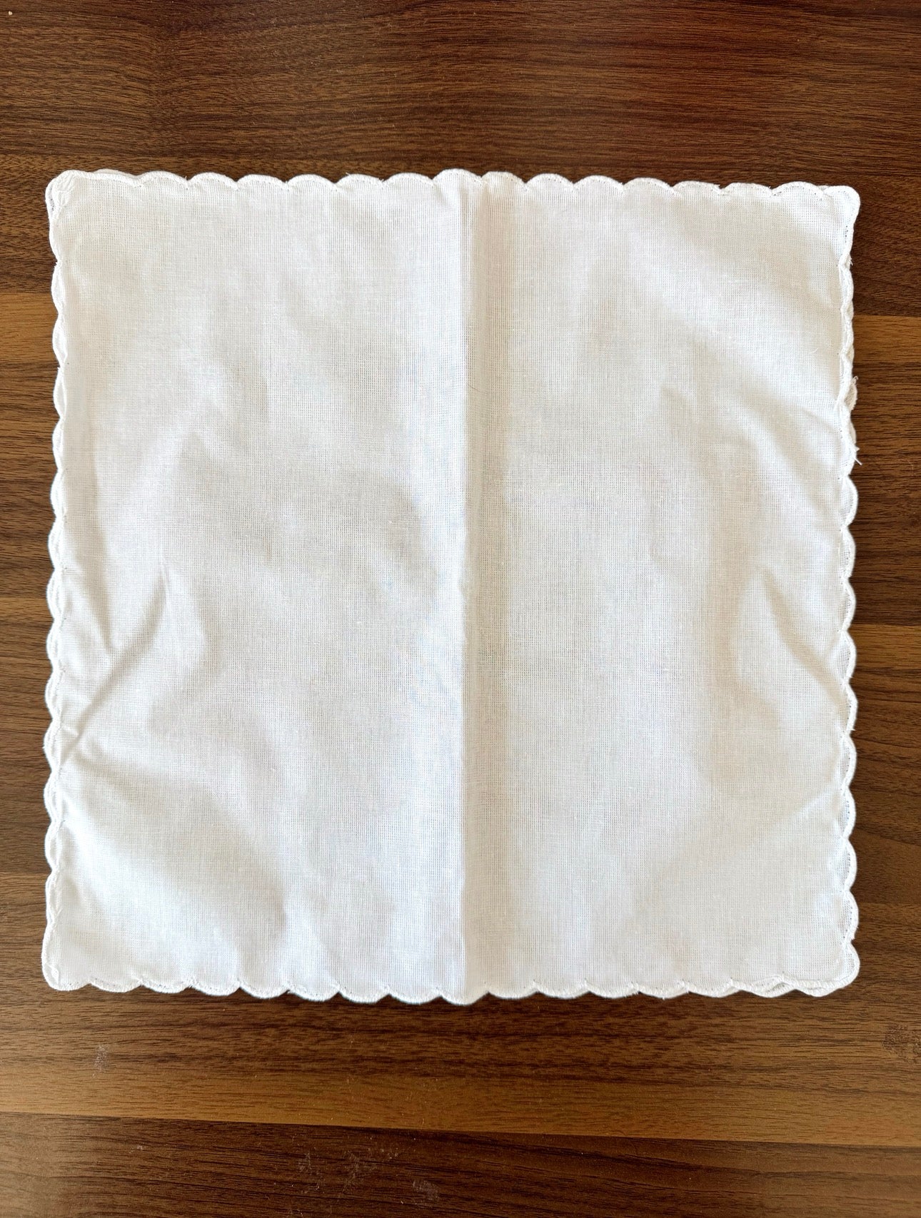 Scallop Handkerchief